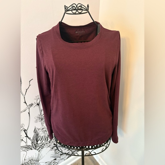 Athleta Tops - Athleta uptempo top